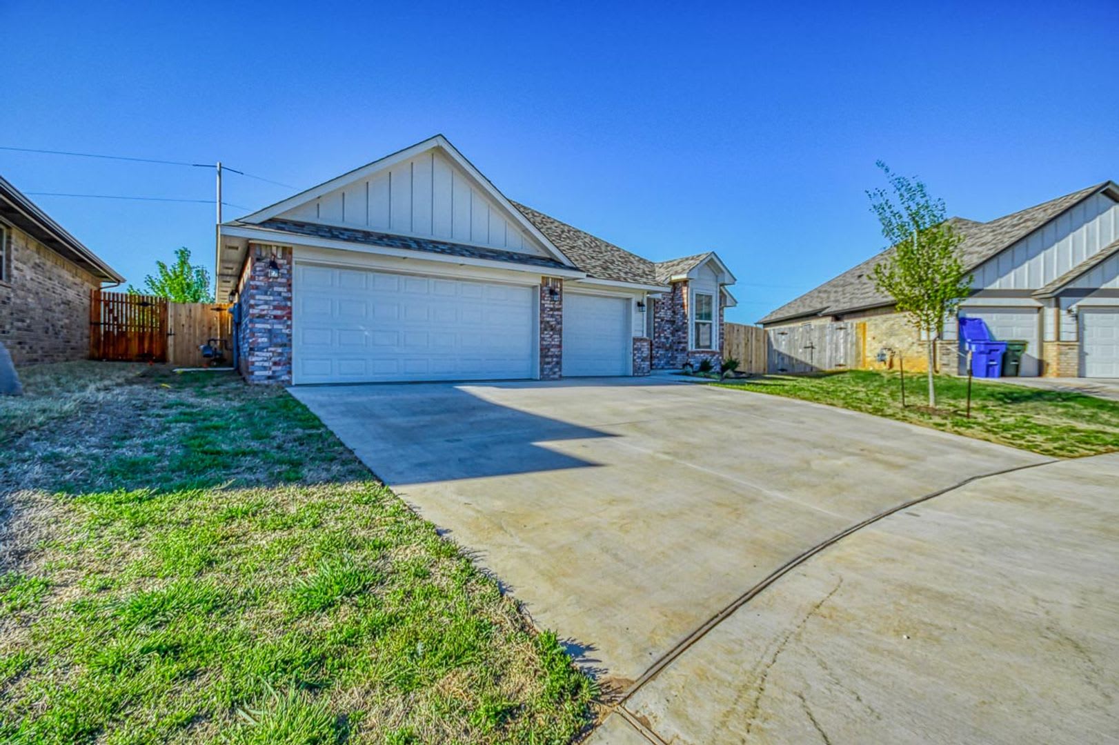 Move In Special: August Rent Free! – photo 3
