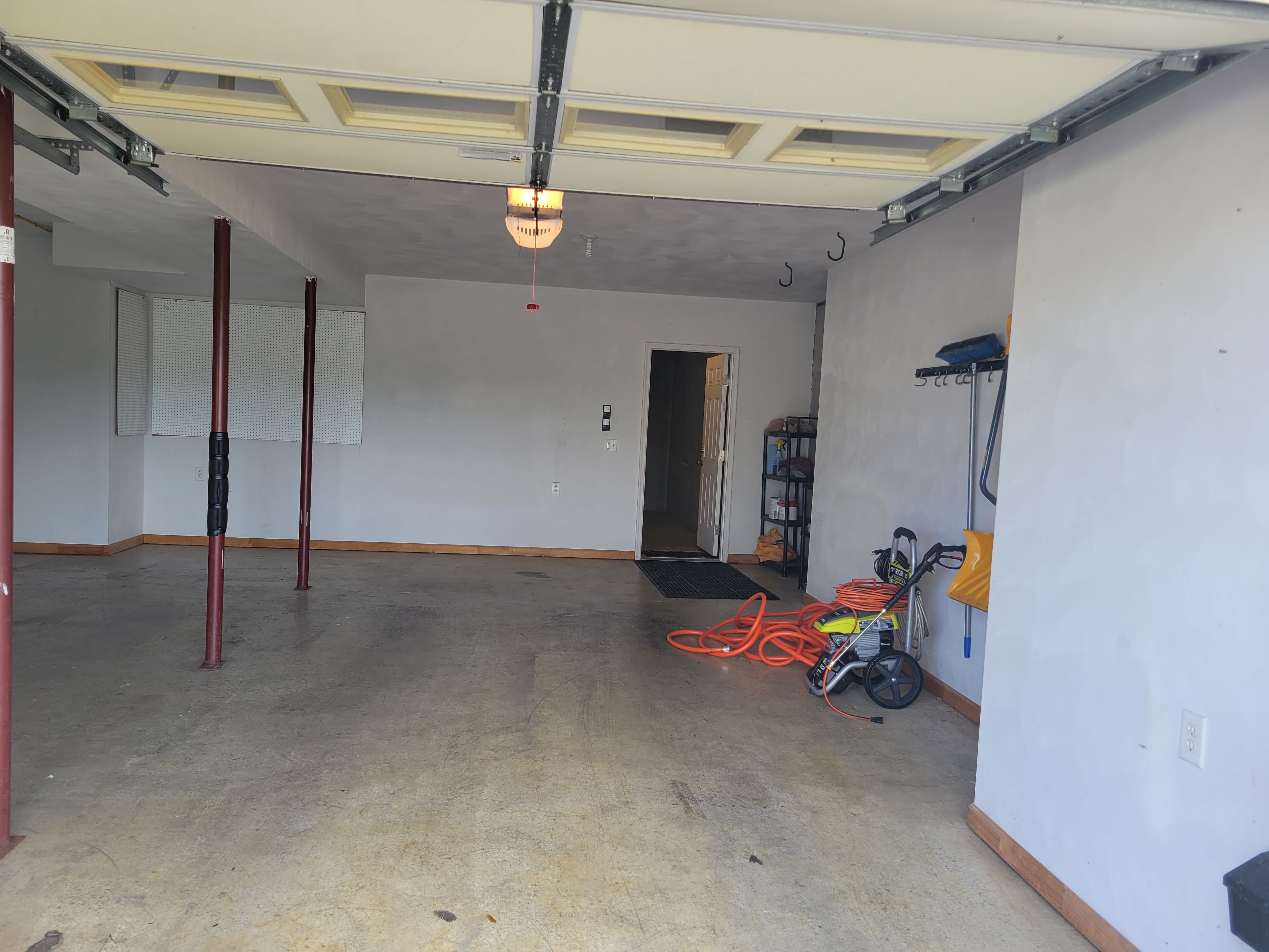 110 Amethyst Drive Northwest – photo 3