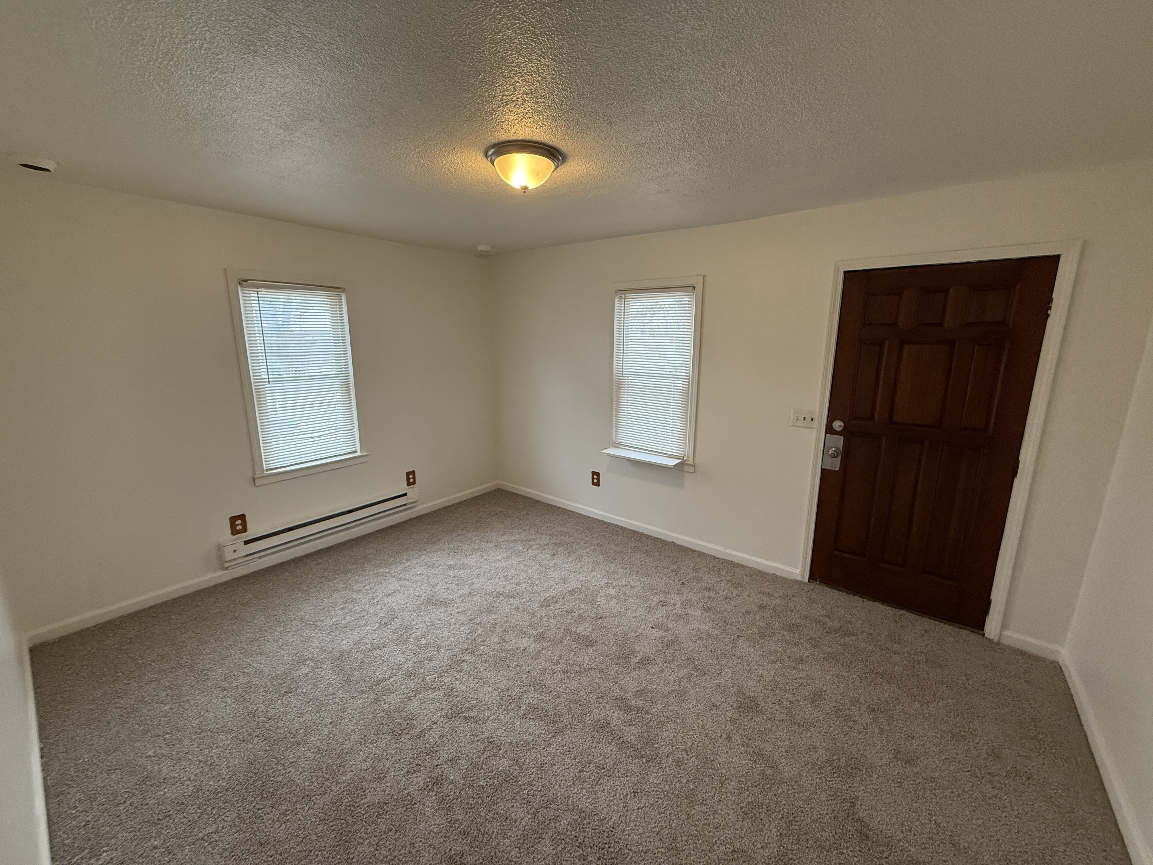 12408 Sarsfield Ave – photo 4