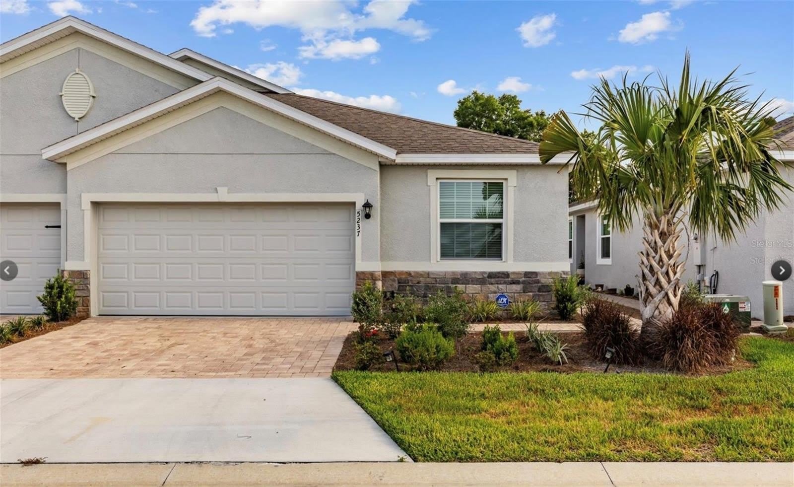 5237 48TH PLACE – photo 1