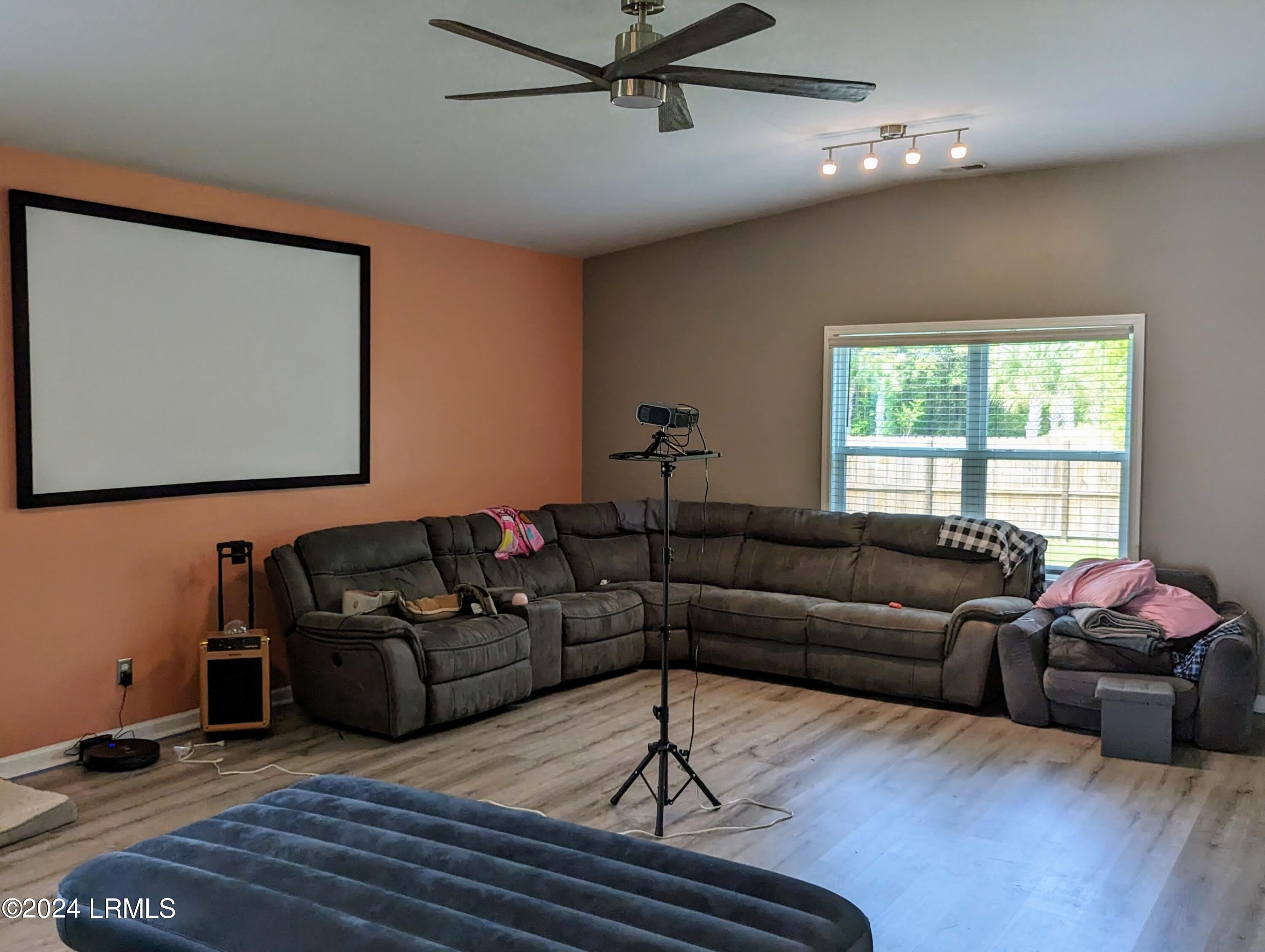 17 Chestnut Street – photo 4