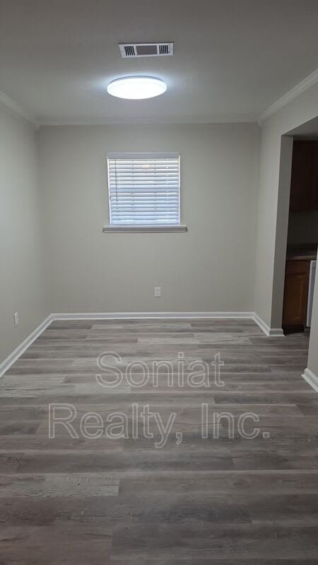 7840 Wave Drive – photo 4