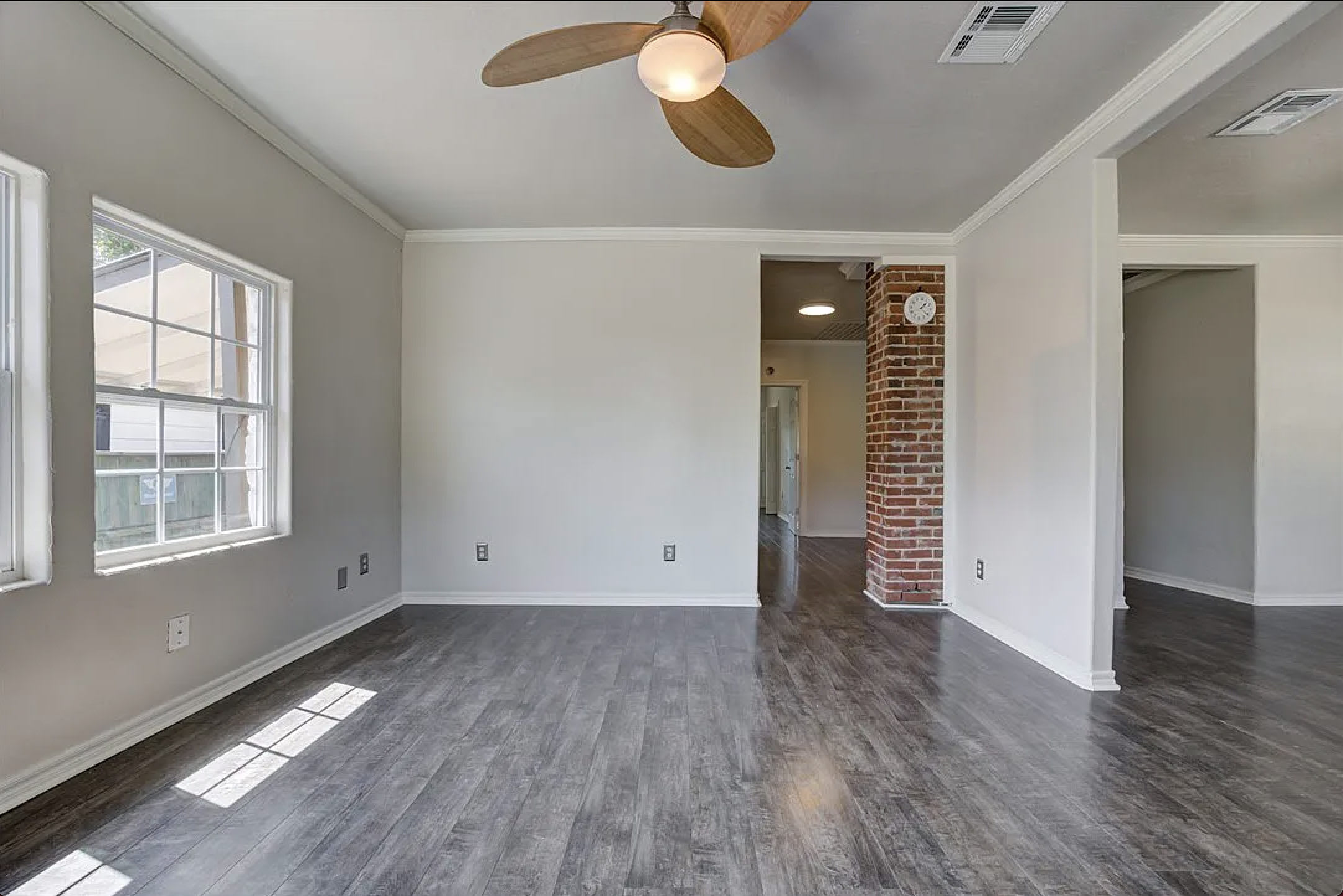 1130 Nw 49th St – photo 3