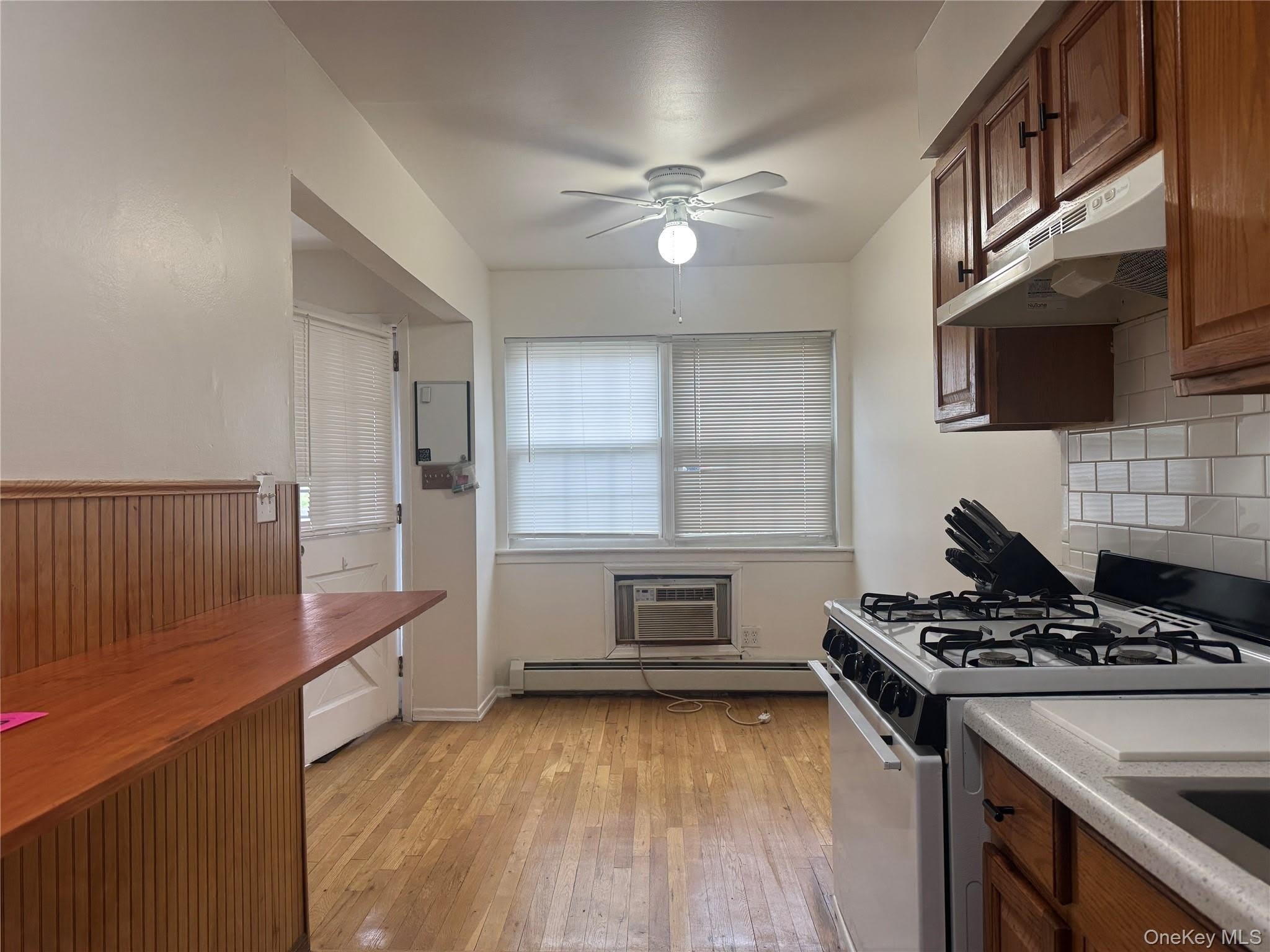 8 Colonial Road – photo 5