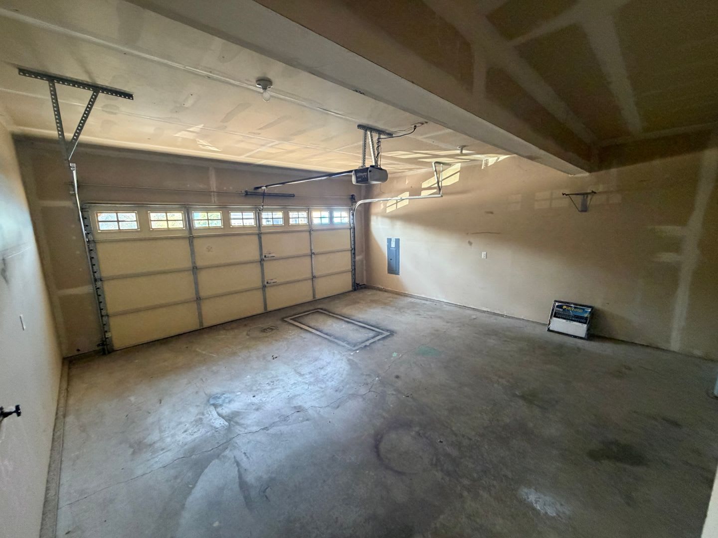 Beautiful Tacoma 4-Bedroom! Apply Today! – photo 5