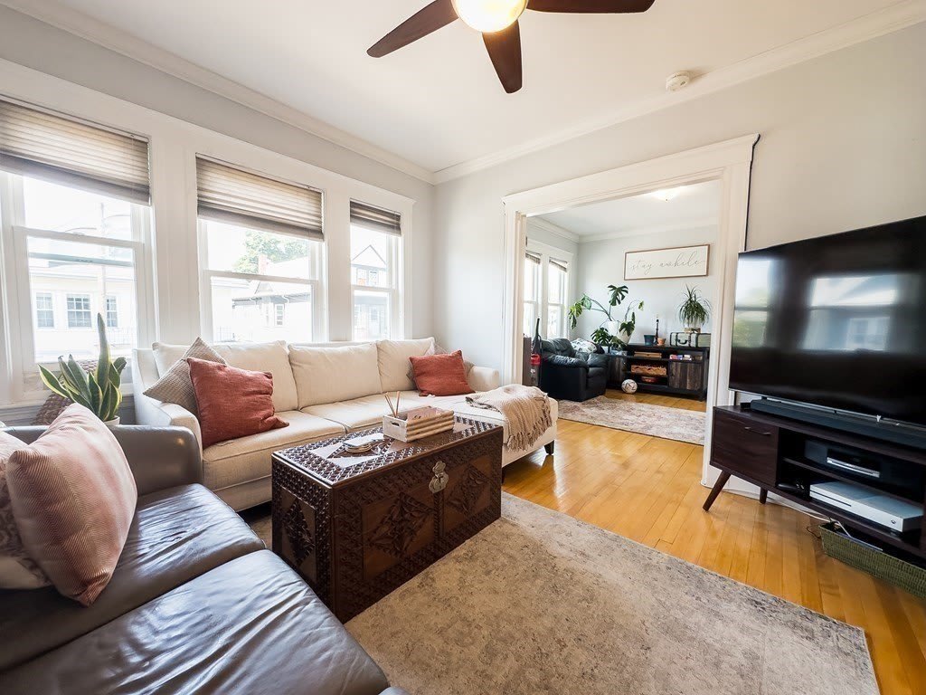 7 Bradford Ave 7 – photo 1