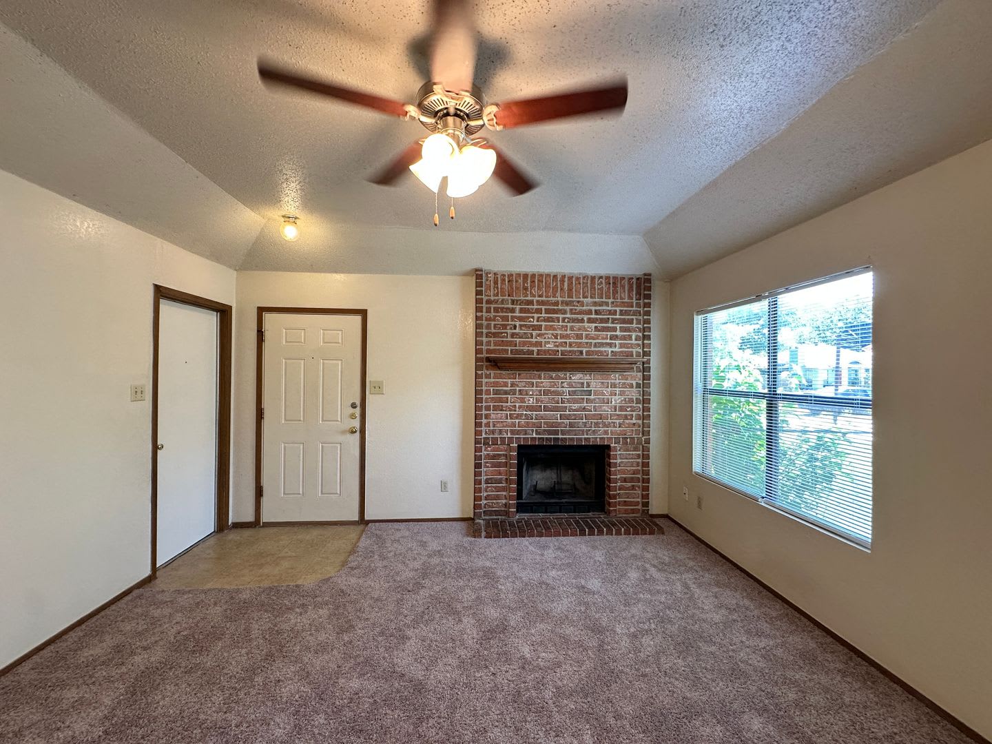 2707 Taft St – photo 5