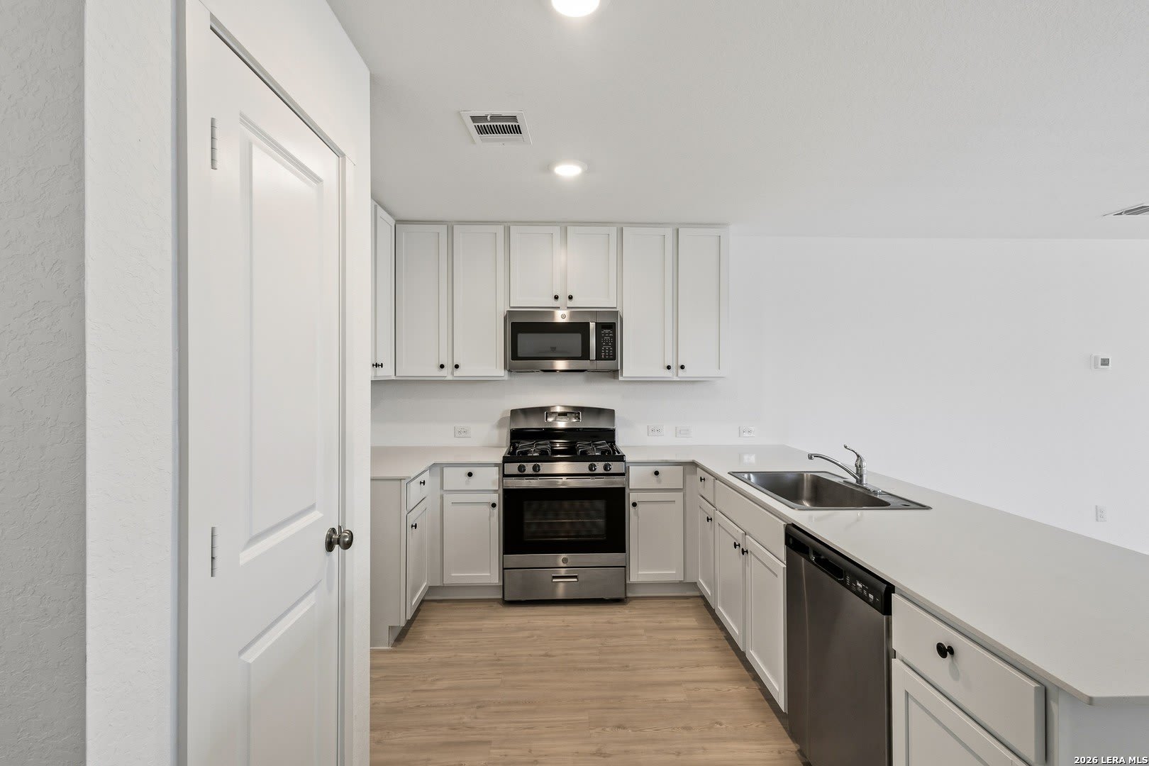 9754 JANEFIELD ML – photo 5