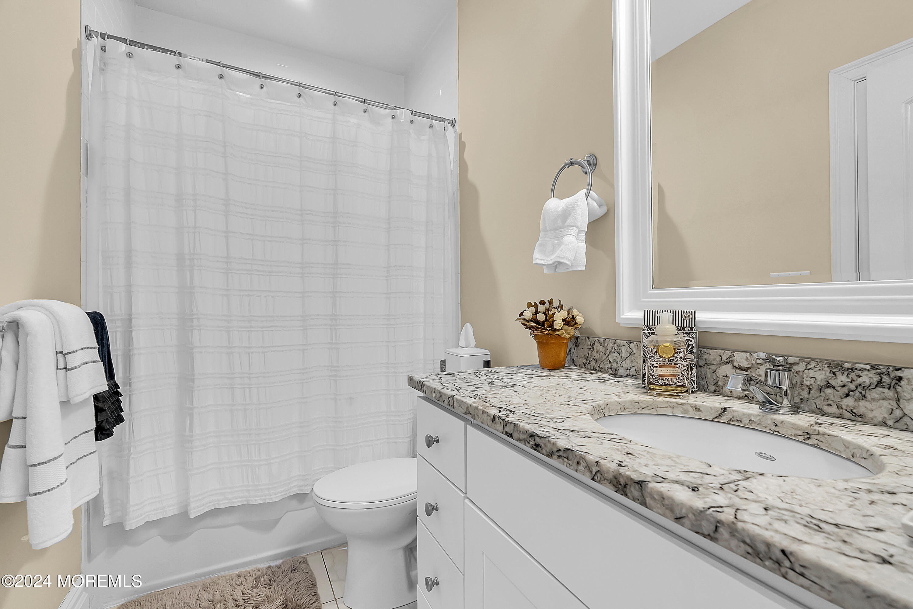 564 Sairs Avenue – photo 5