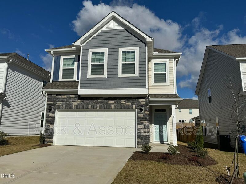 37 Bluebell St – photo 1