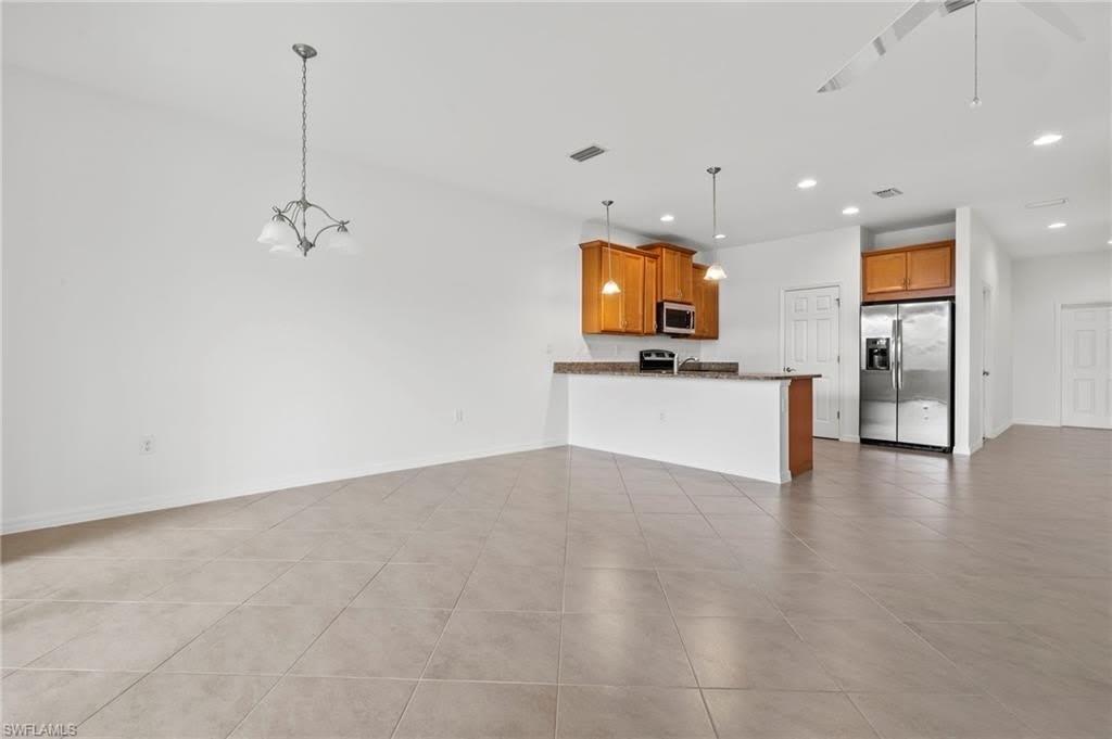 10818 Alvara Way – photo 3