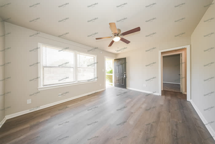 1308 Northwest 82nd Street – photo 4