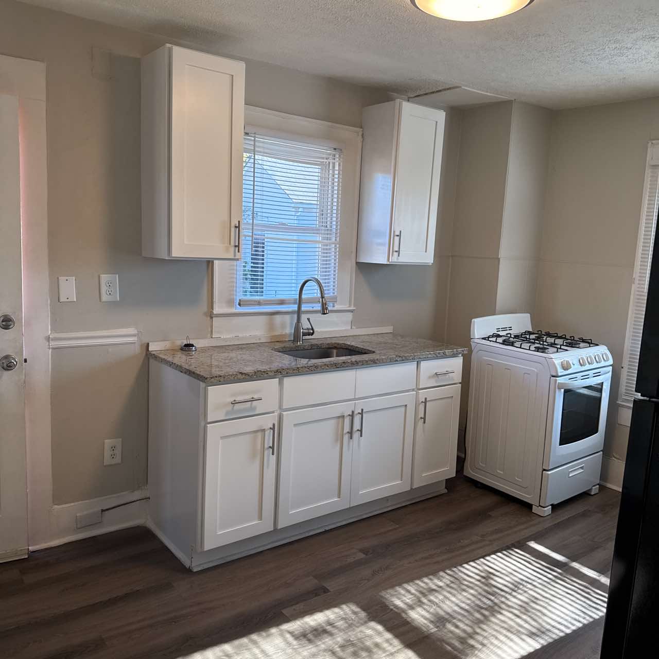 501 South Sterling Street – photo 5