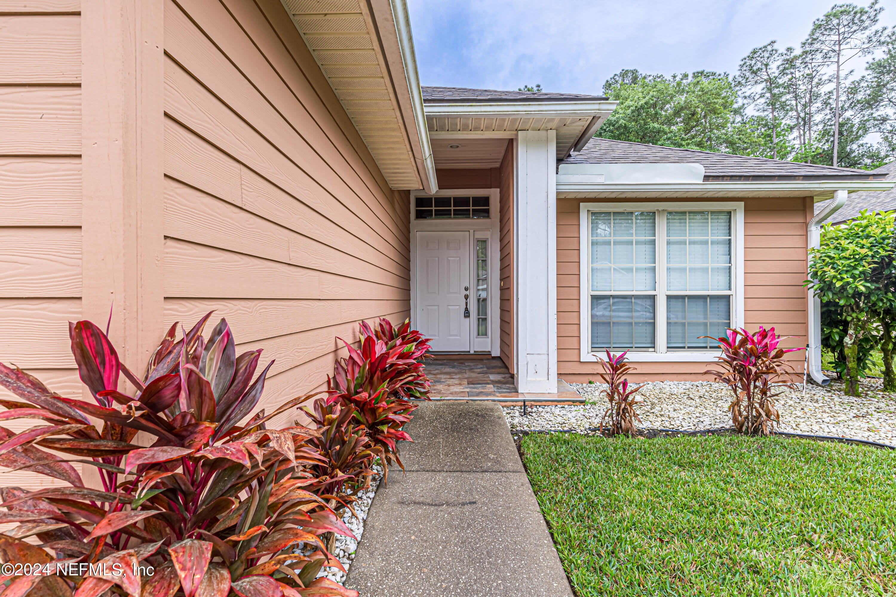 2243 Trailwood Drive – photo 4