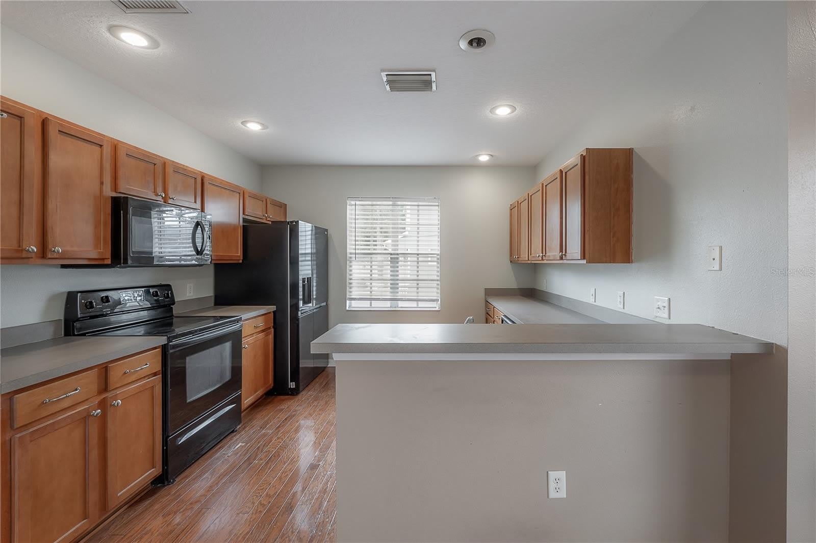 4951 Elizabeth Court – photo 3