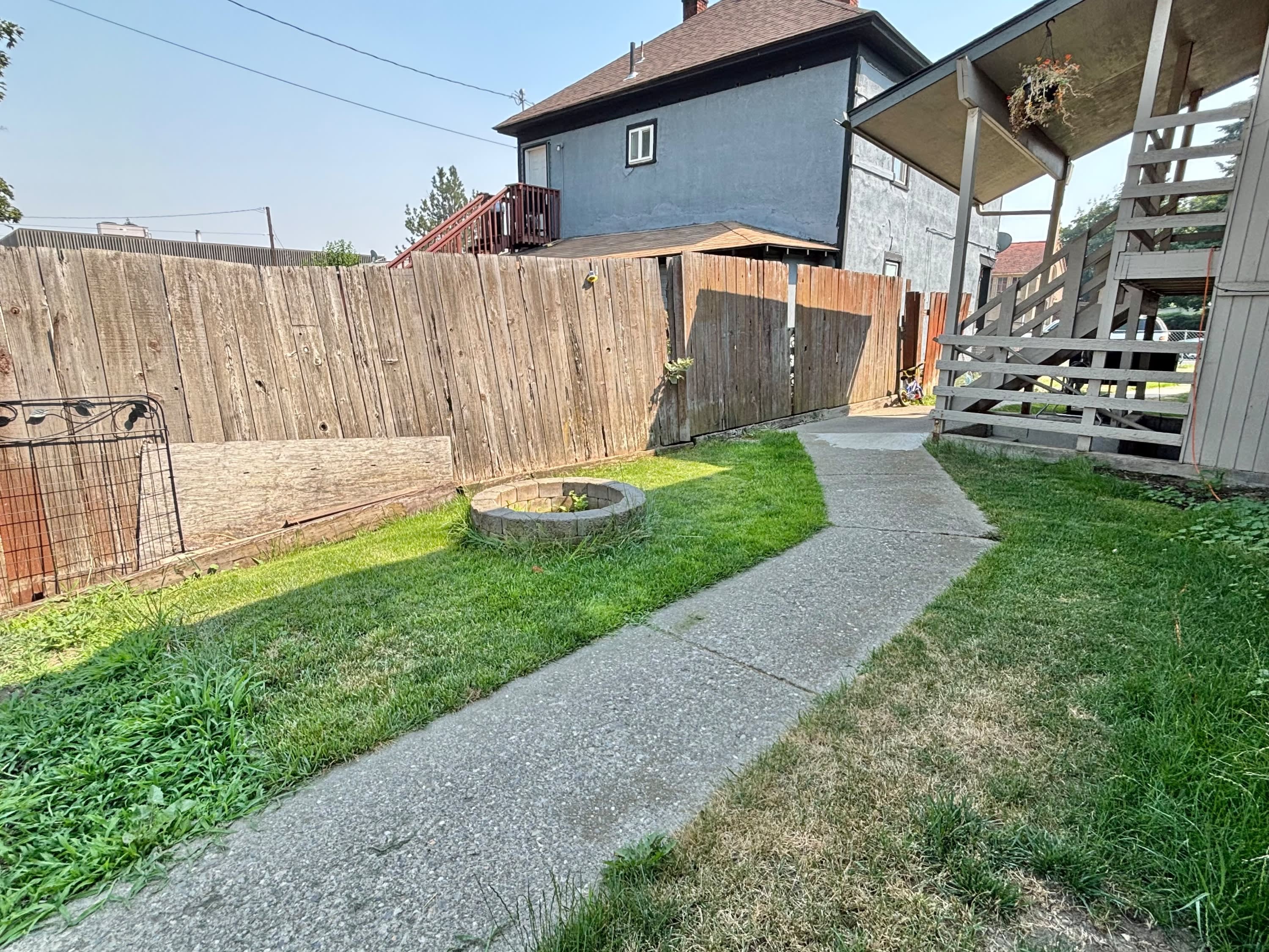 2927 East Olympic Avenue 2 – photo 3