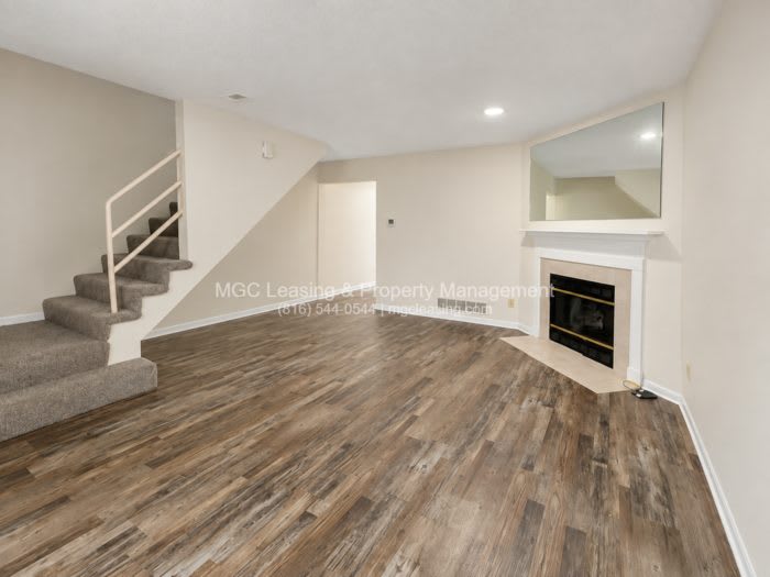 1845 Northeast Knollbrook Street – photo 5