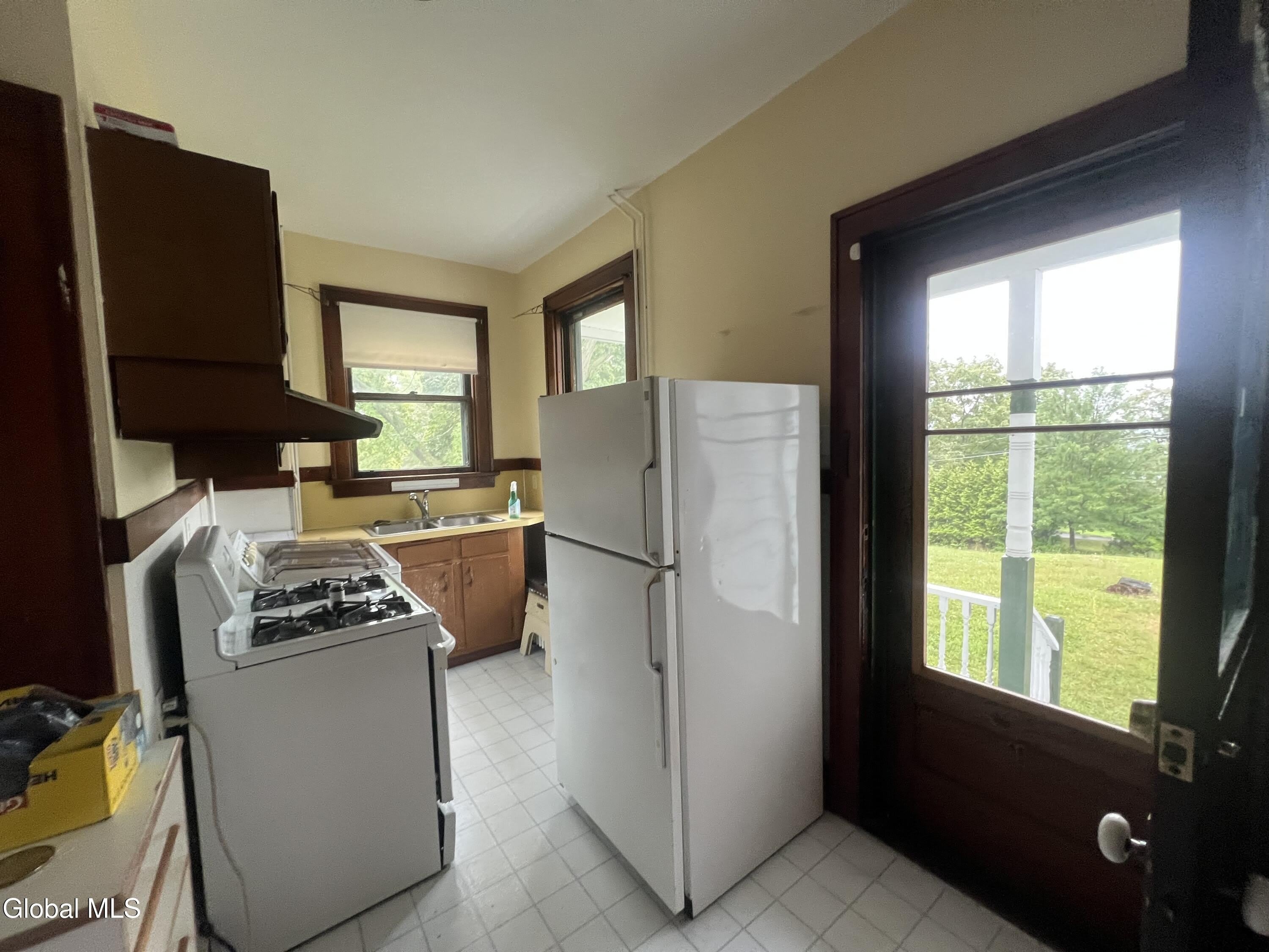 8 Summit Street – photo 4