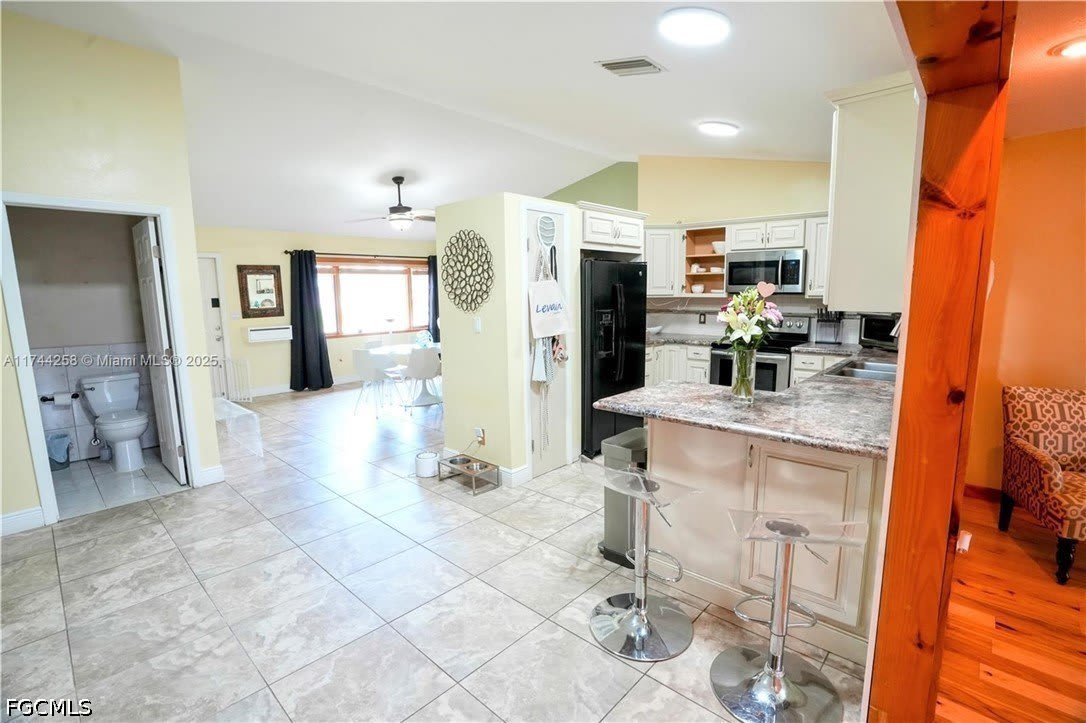 2304 SE 8th Terrace – photo 5