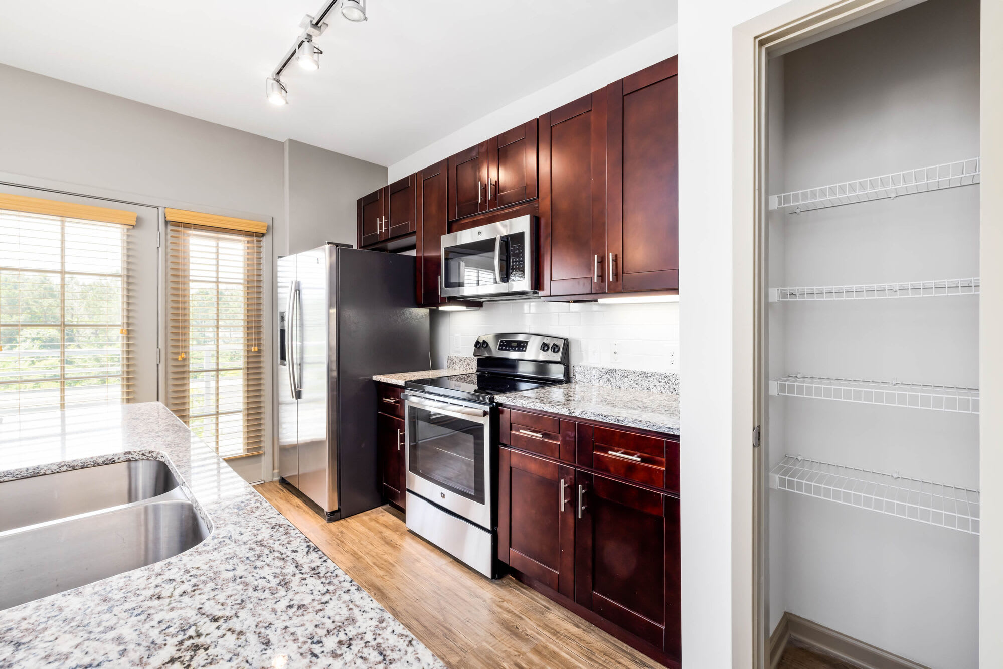 Lofts at Bass I – photo 4
