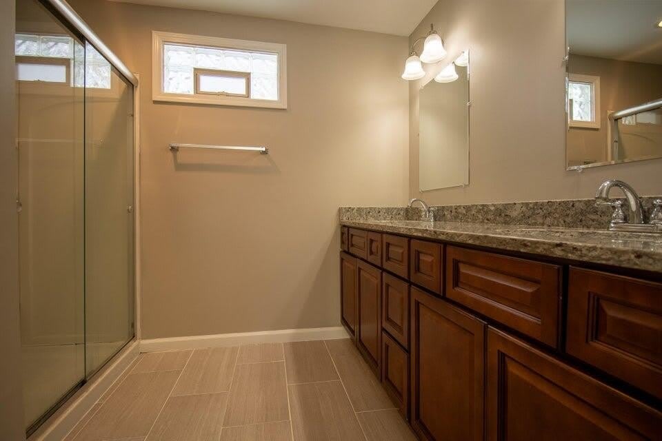 570 Wabash Street – photo 4
