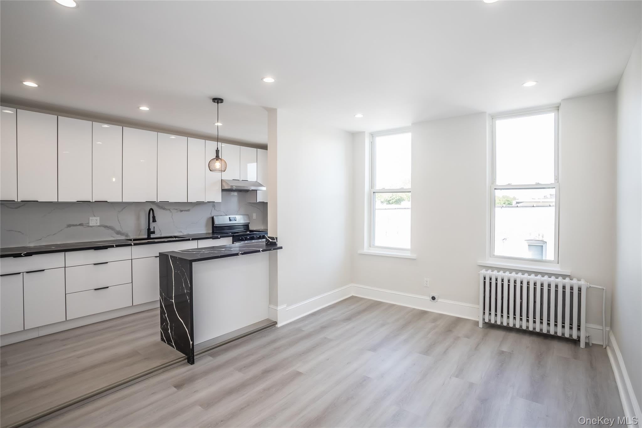 67-17 Myrtle Avenue – photo 5