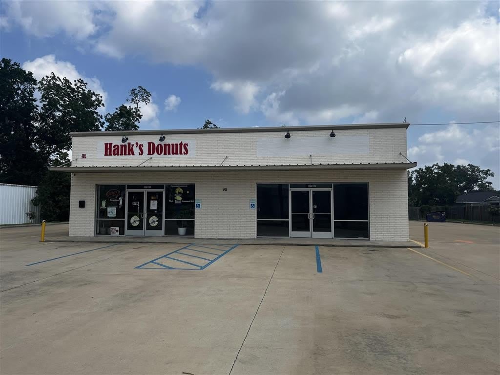 911 E Prien Lake Road 2 – photo 1