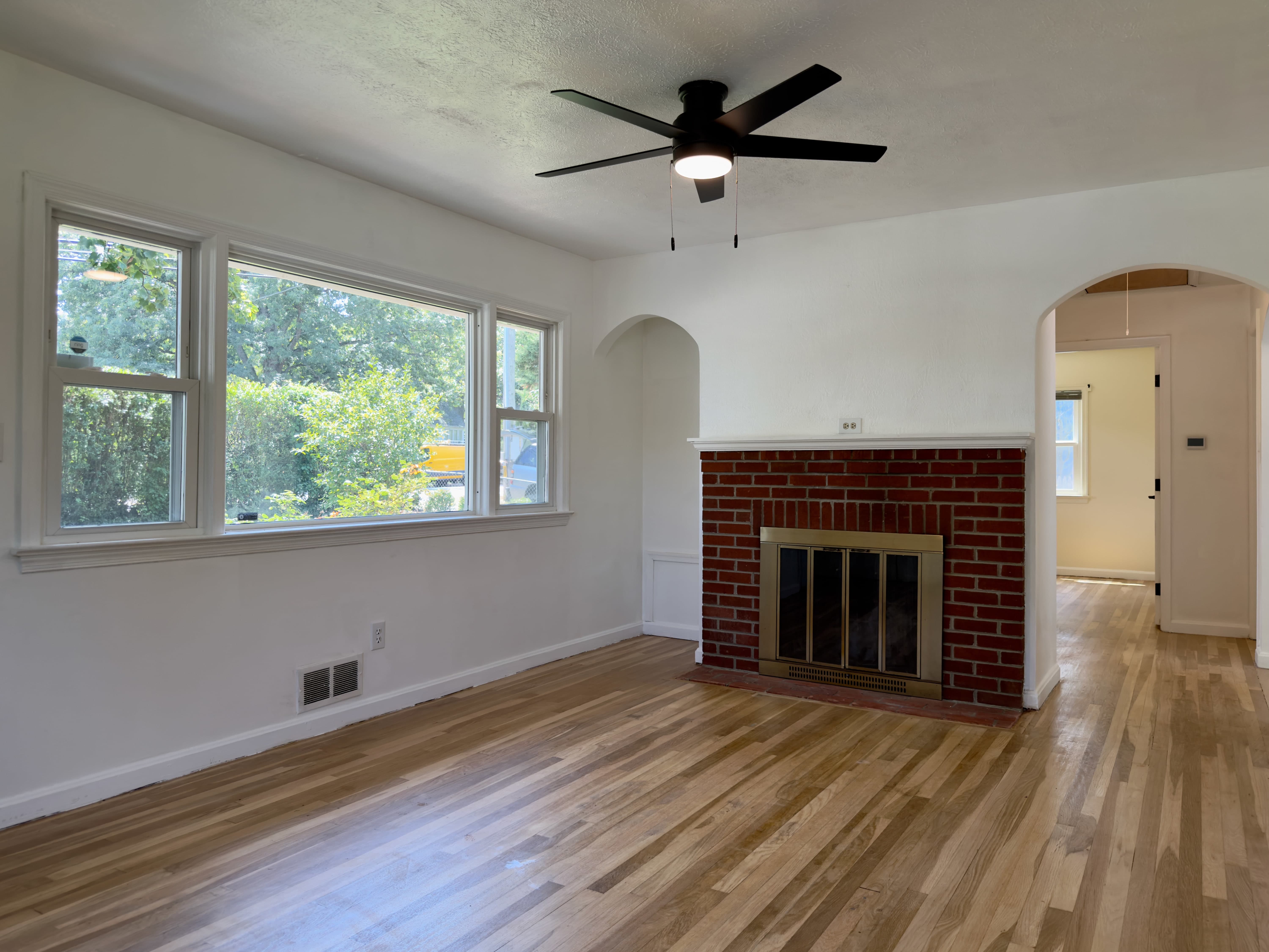 15504 Bond Mill Rd – photo 3