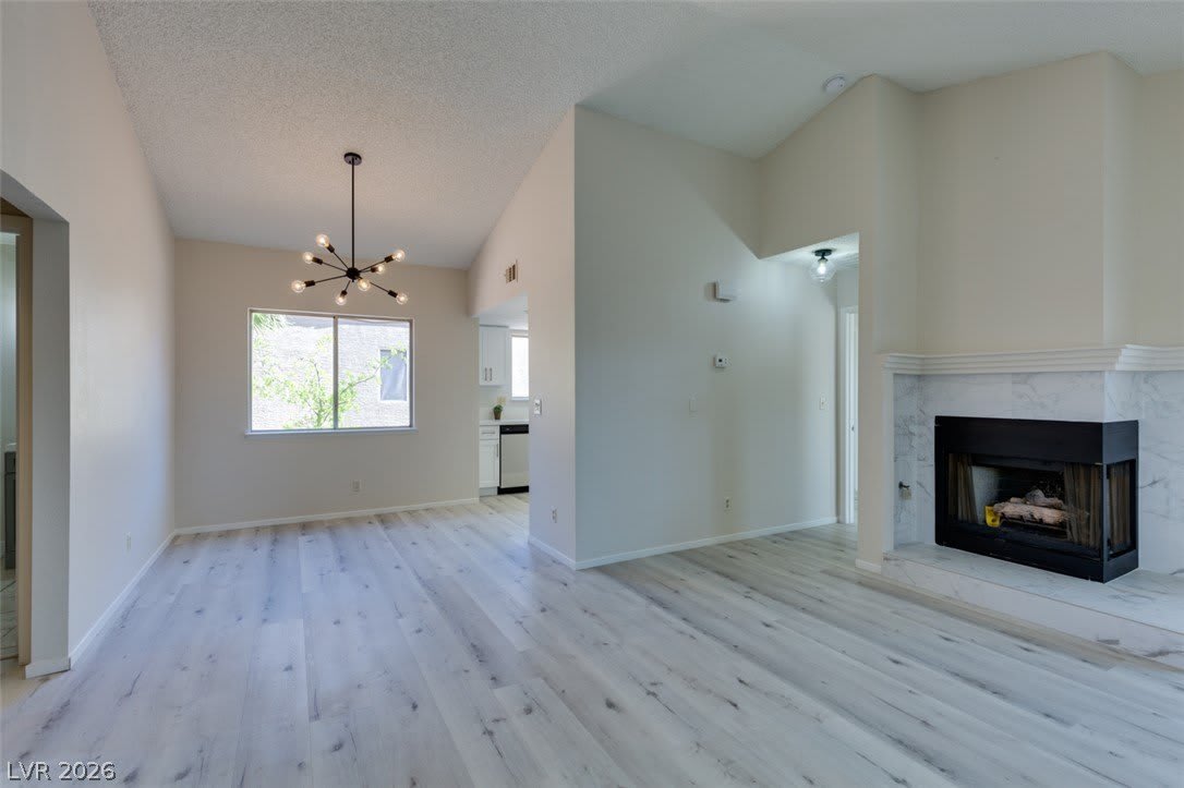 582 Searchlight Drive – photo 3