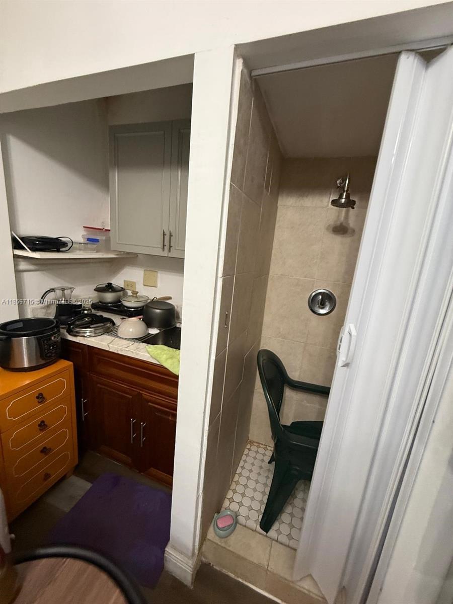 600 Minola Dr – photo 5