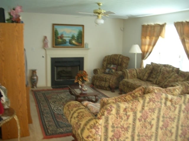 776 Michelle Dr. – photo 4
