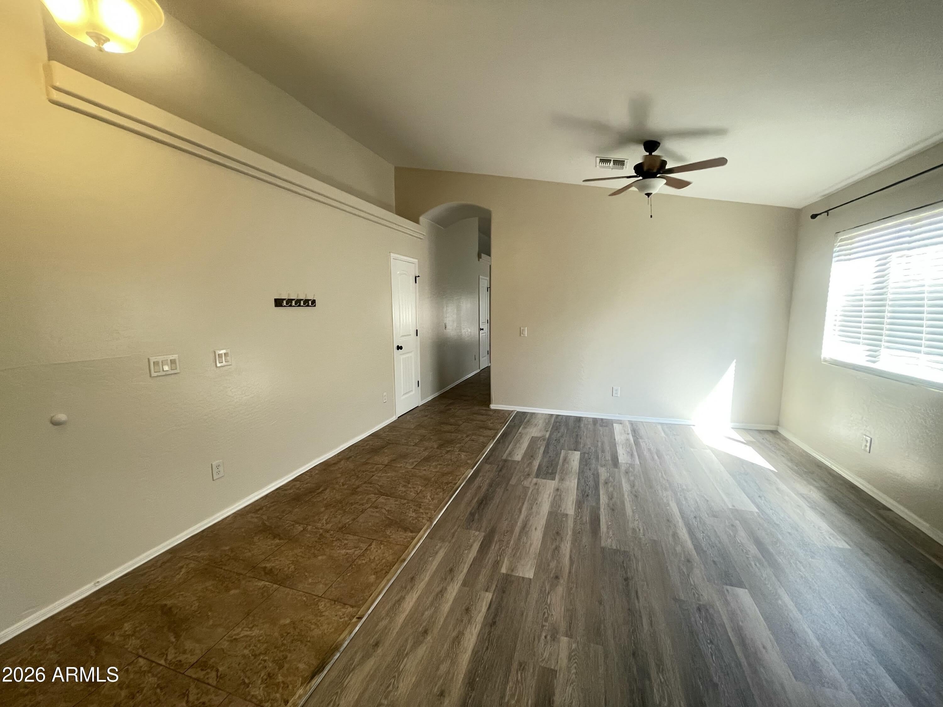 24403 N Oasis Boulevard – photo 3
