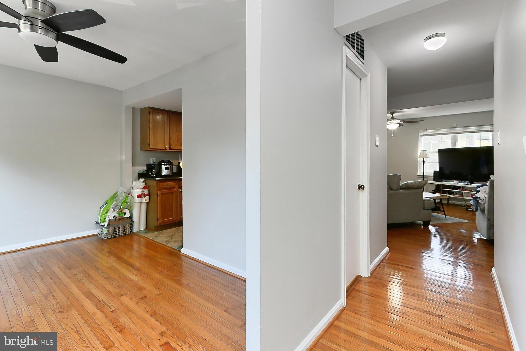 7844 SNEAD Lane – photo 4