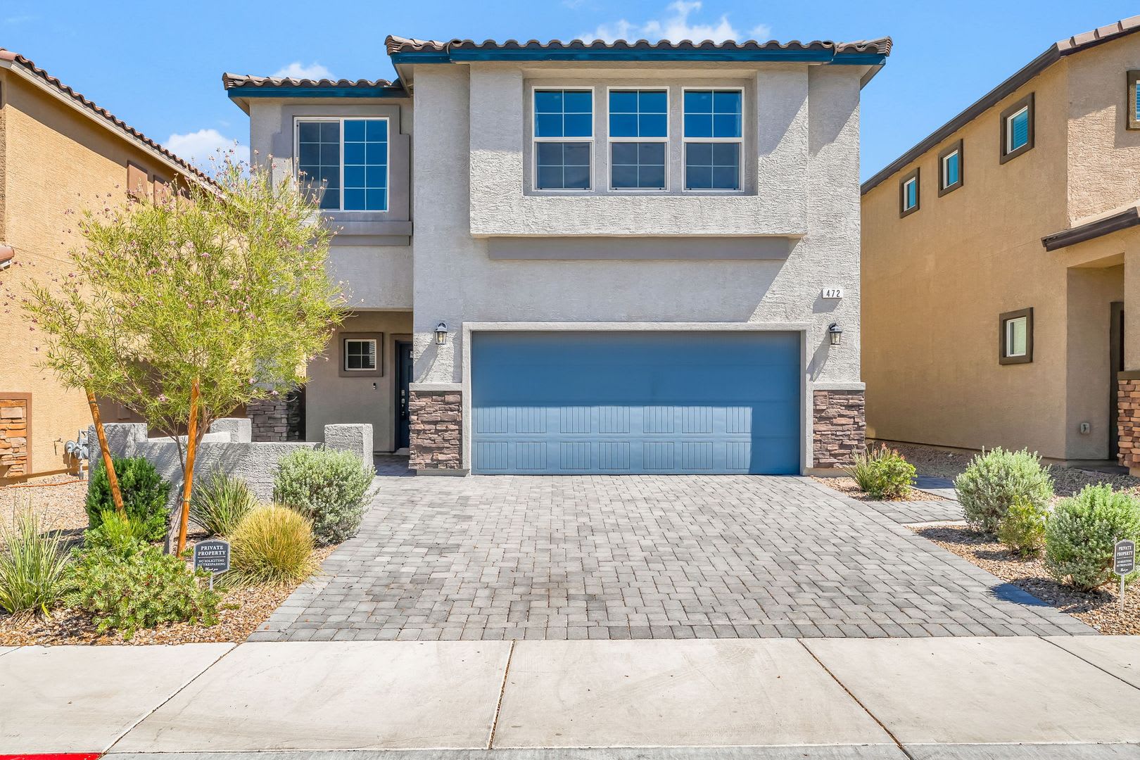 Modern Living in the Heart of West Henderson! – photo 2