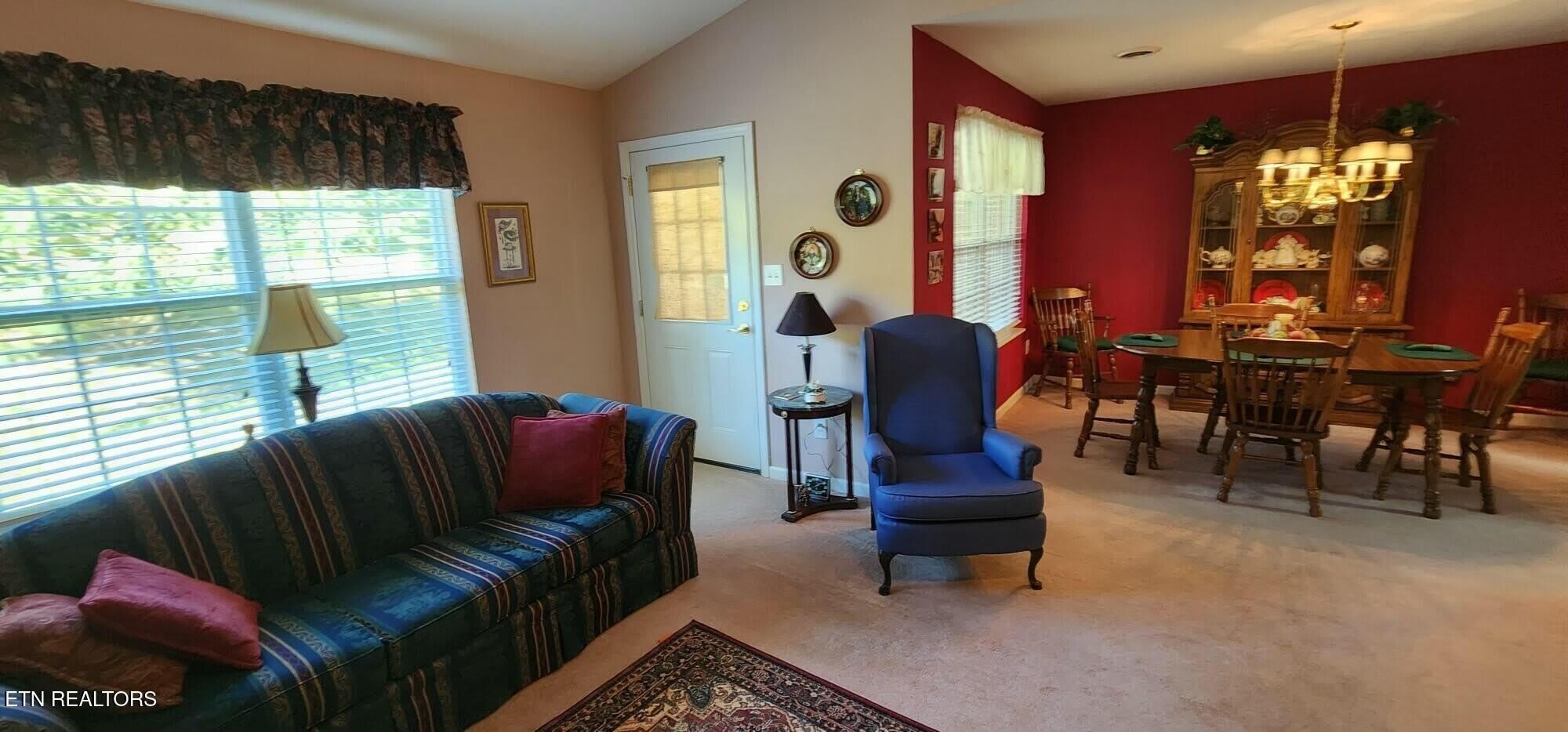 3241 Mountain Spring Way – photo 4