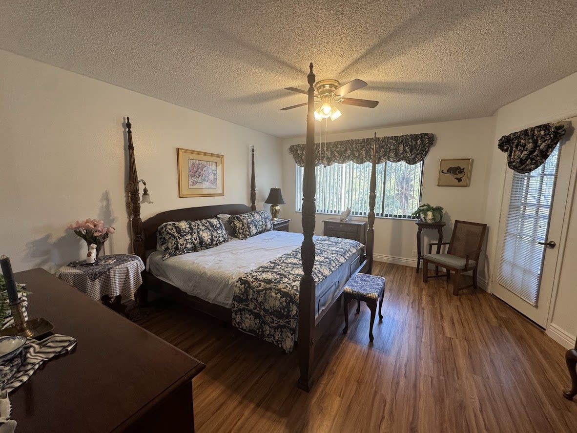 3062 Eastland Blvd Unit 205 – photo 4