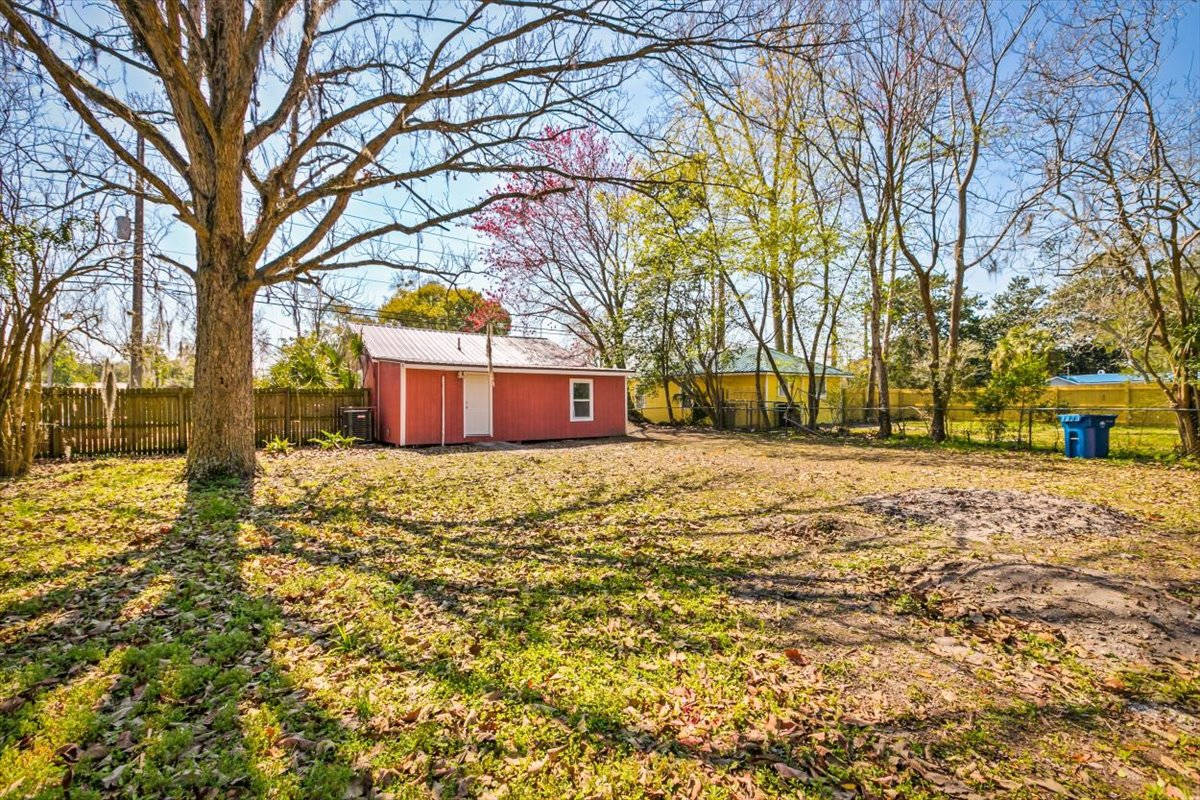 525 New Berlin Rd – photo 1