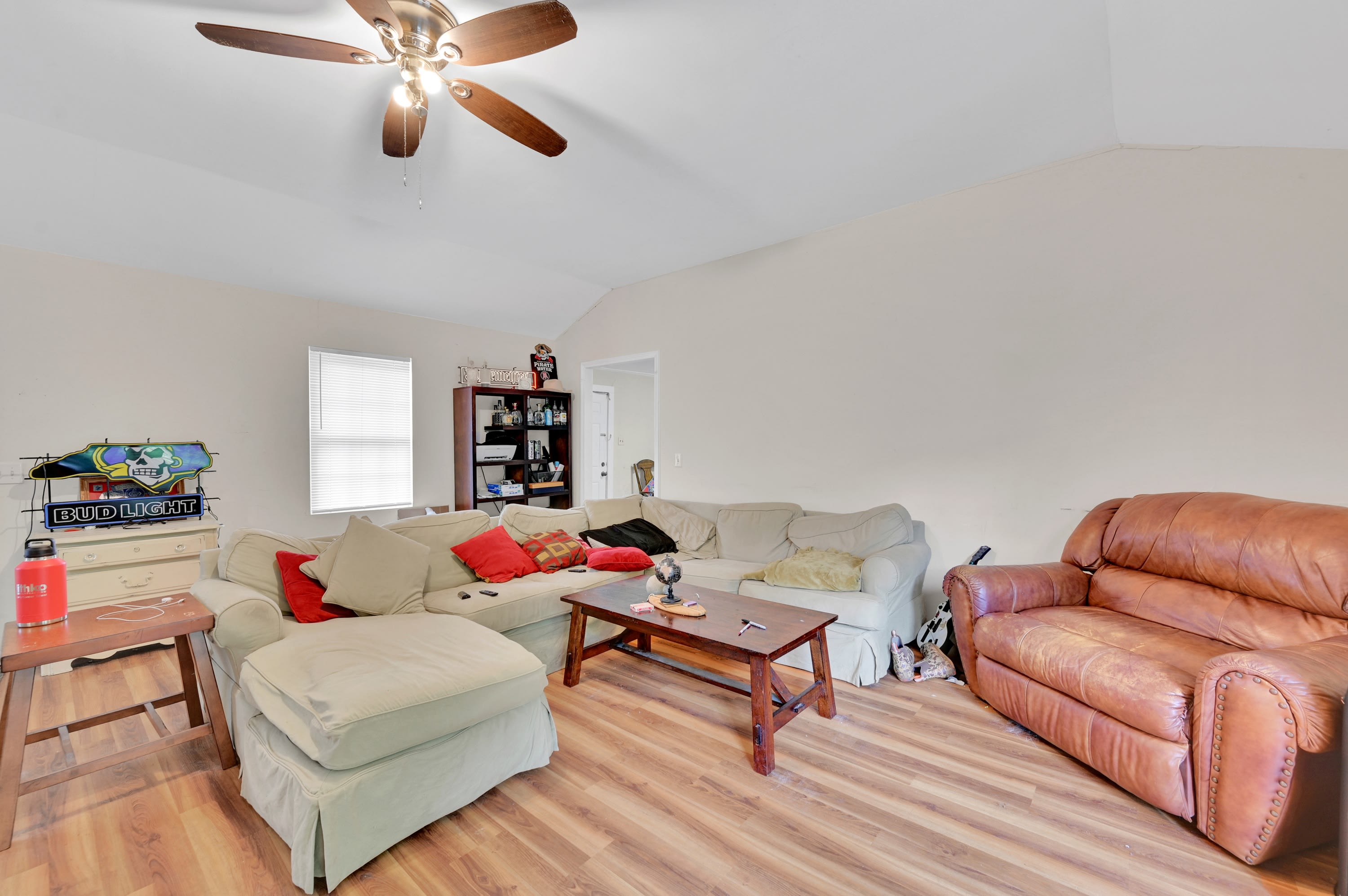 404 South Ash Street – photo 3