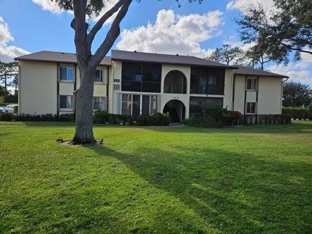 105 Lake Pine Circle – photo 1