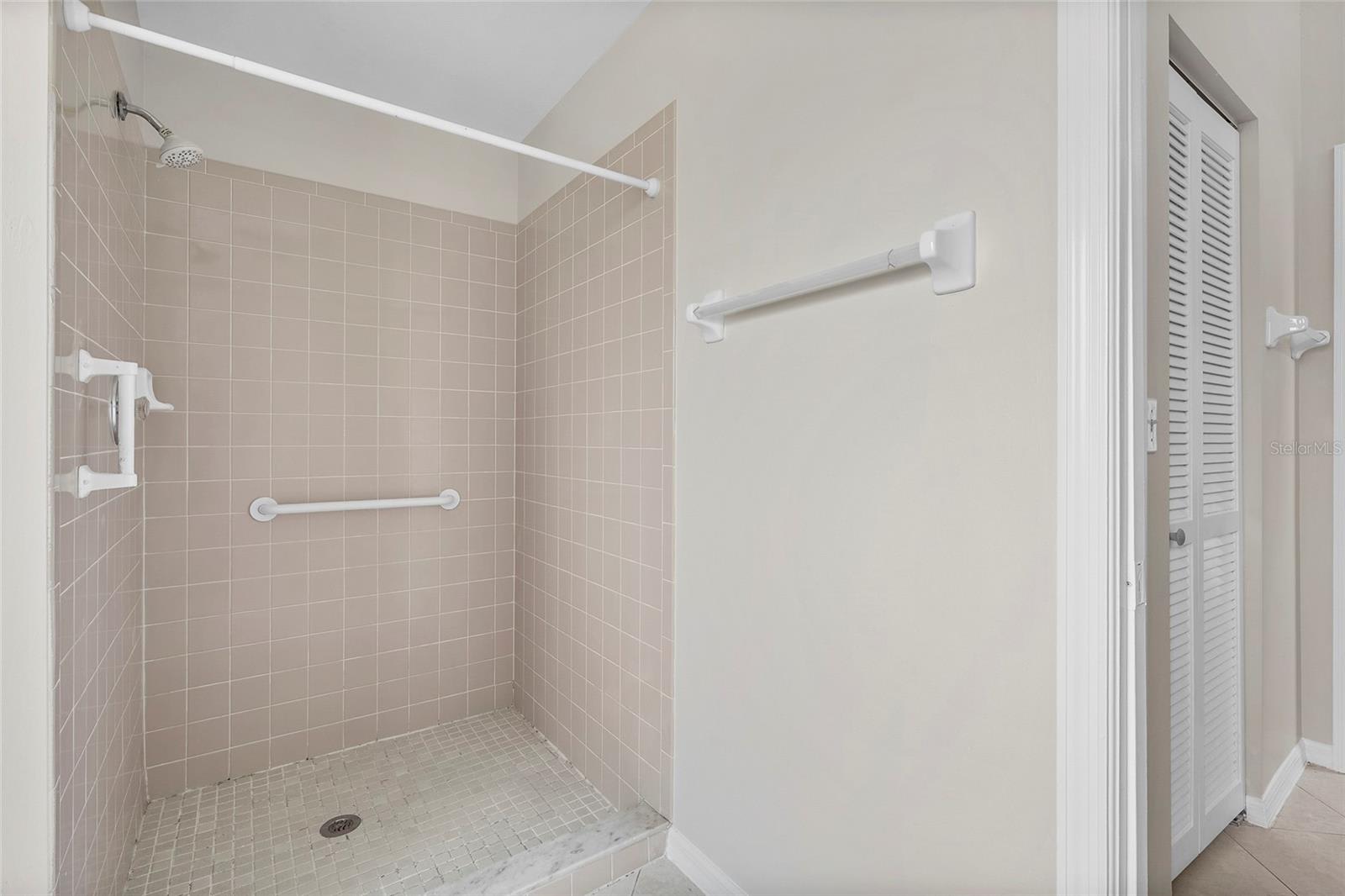 7710 33Rd Lane East – photo 4