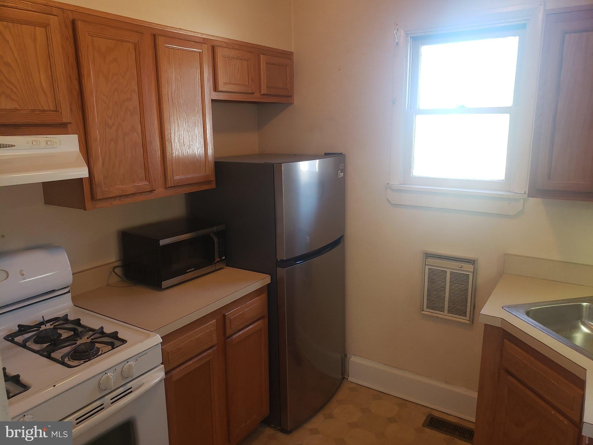 5841 MAIN Street SE – photo 5