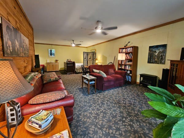 20 Monticello – photo 2