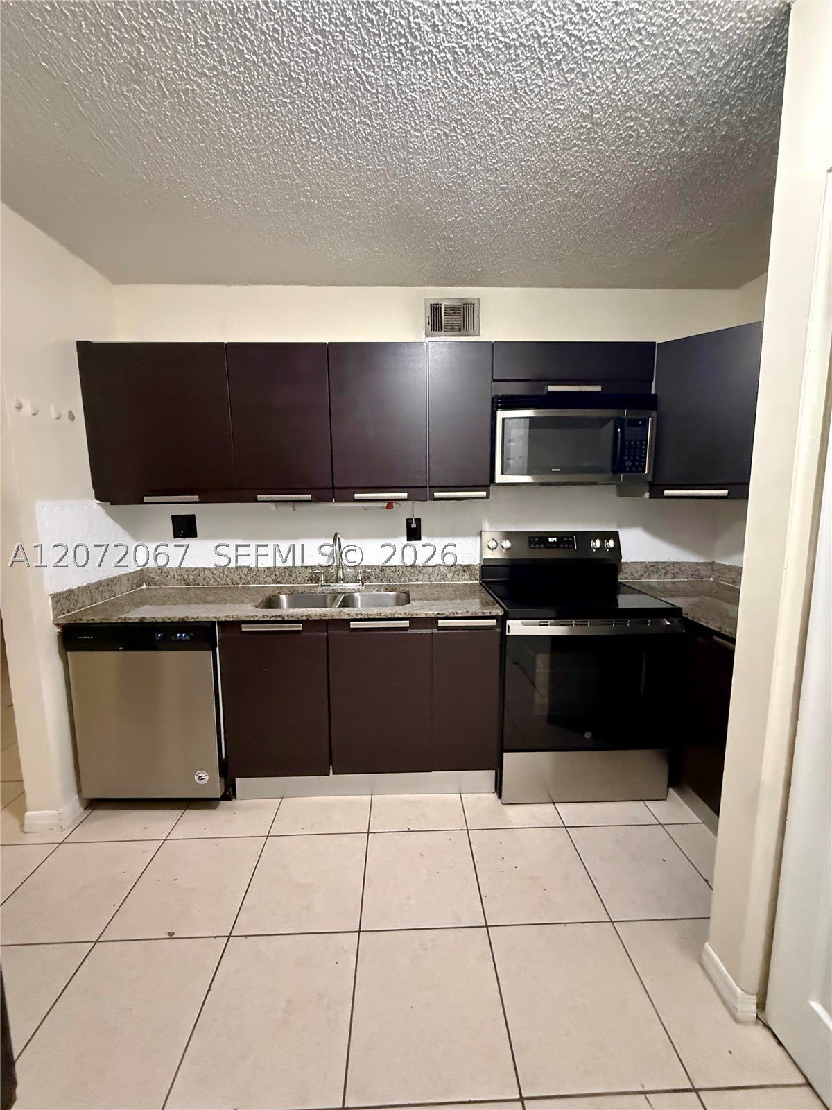 11225 Royal Palm Blvd – photo 3