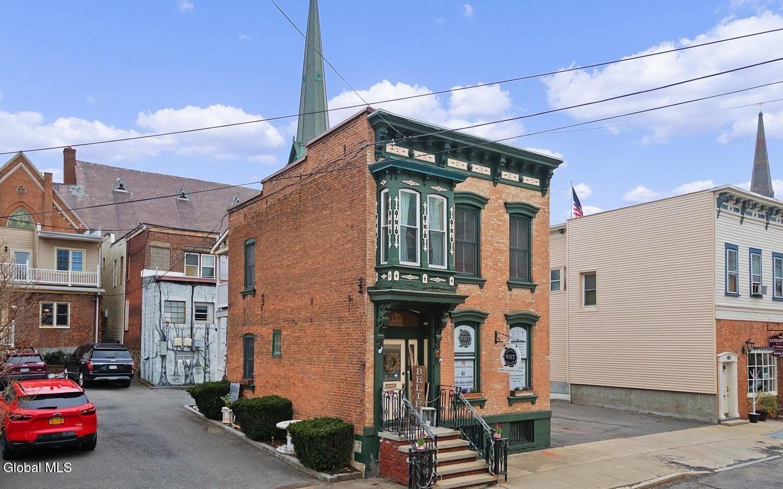 153 Barrett Street – photo 1