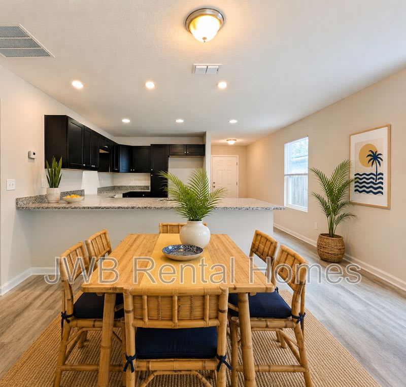8719 Galveston Ave – photo 5