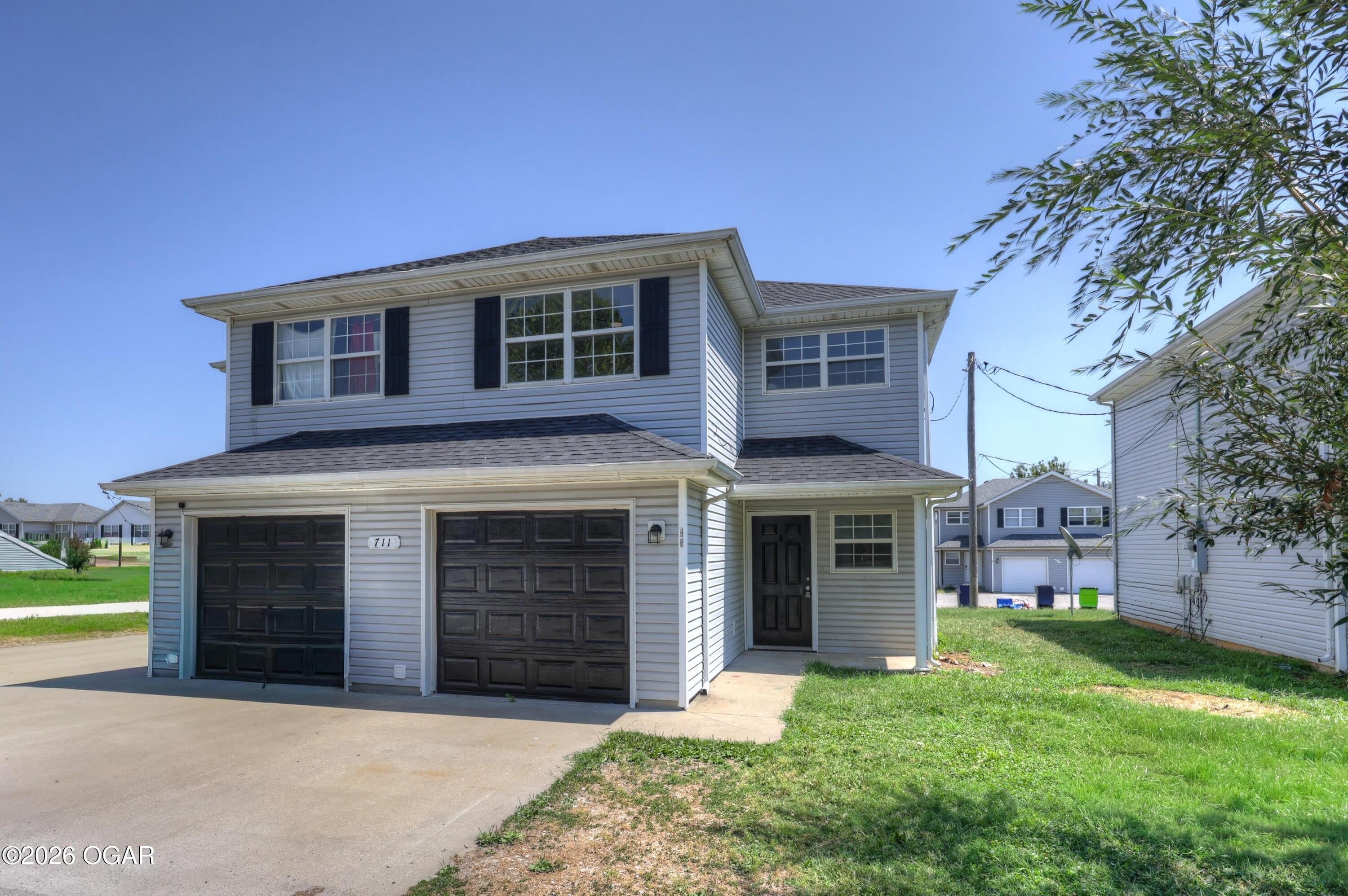 711 S Walker Street – photo 1
