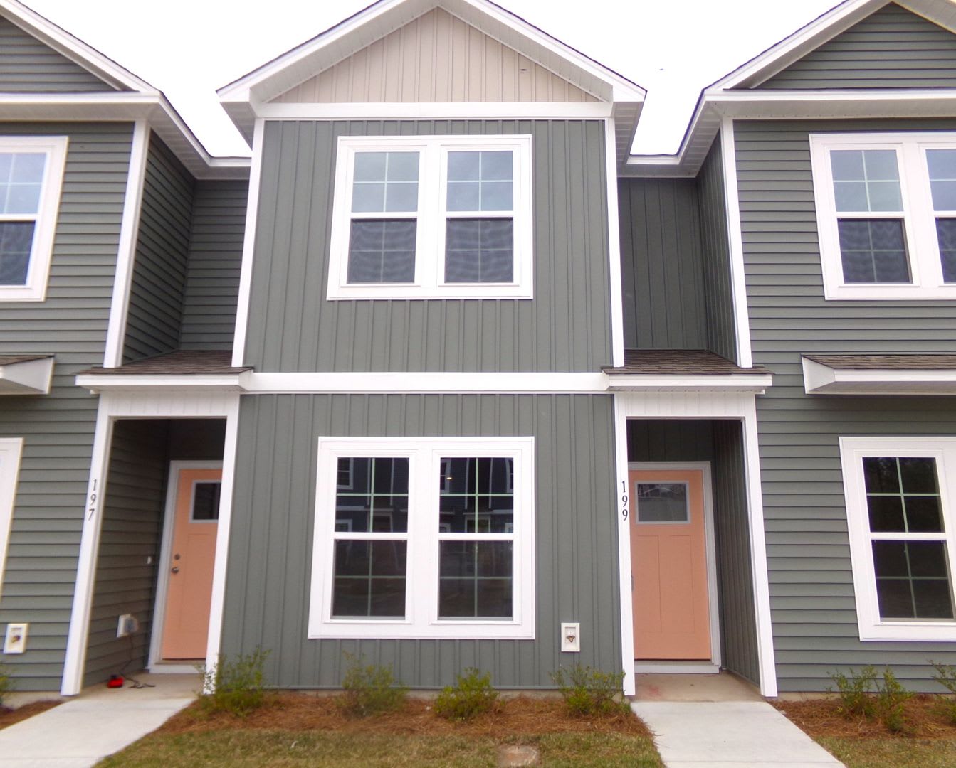 Move In Special Receive 100 Off Your First Month S Rent Welcome To Jacks Branch Townhomes Contemporary Living In The Heart Of Hubert Nc – photo 1