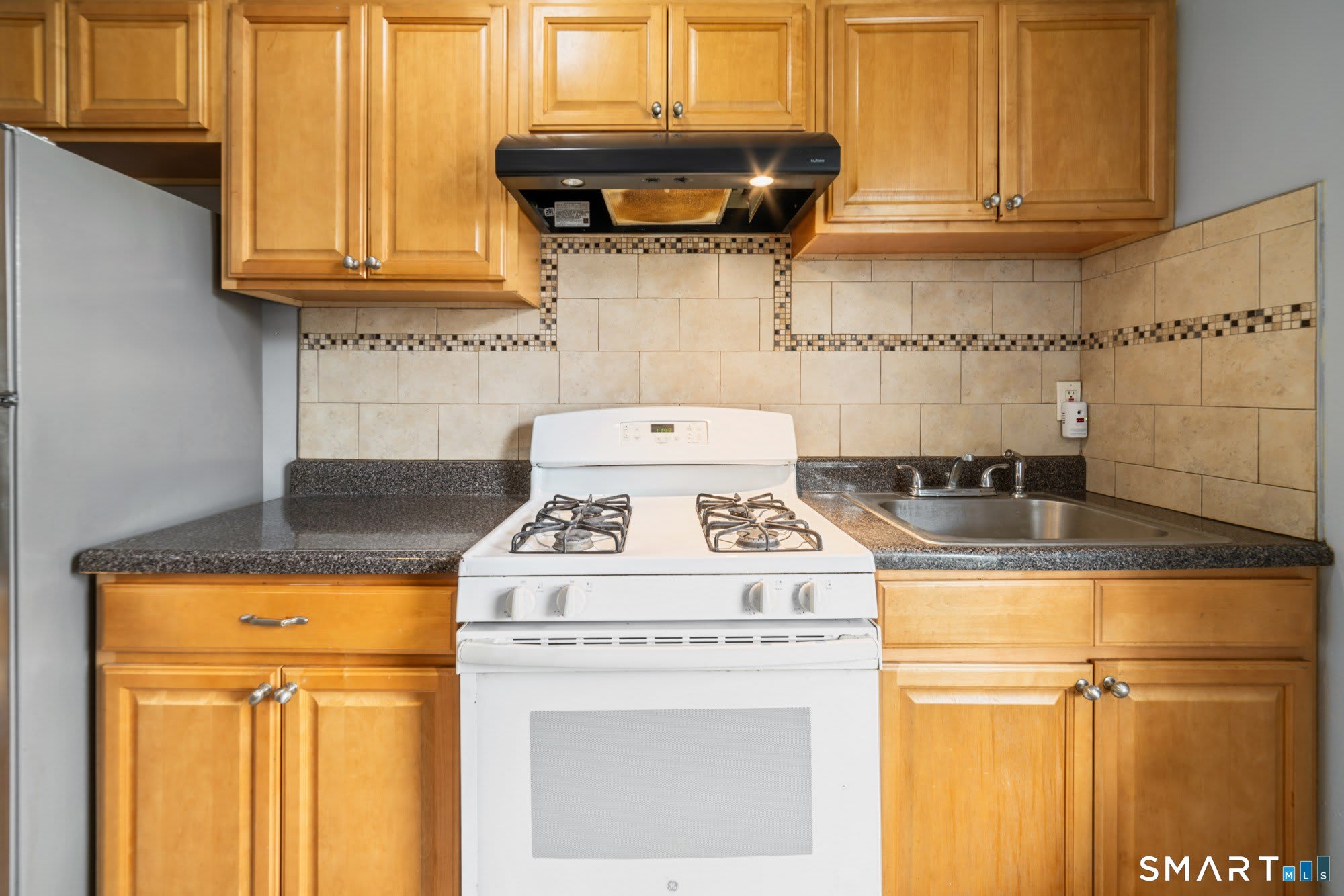 705 Dixwell Avenue – photo 5