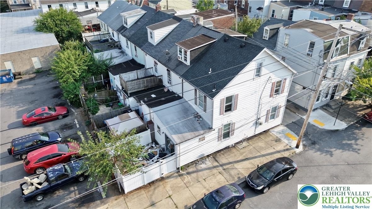 547 Silk Street – photo 2