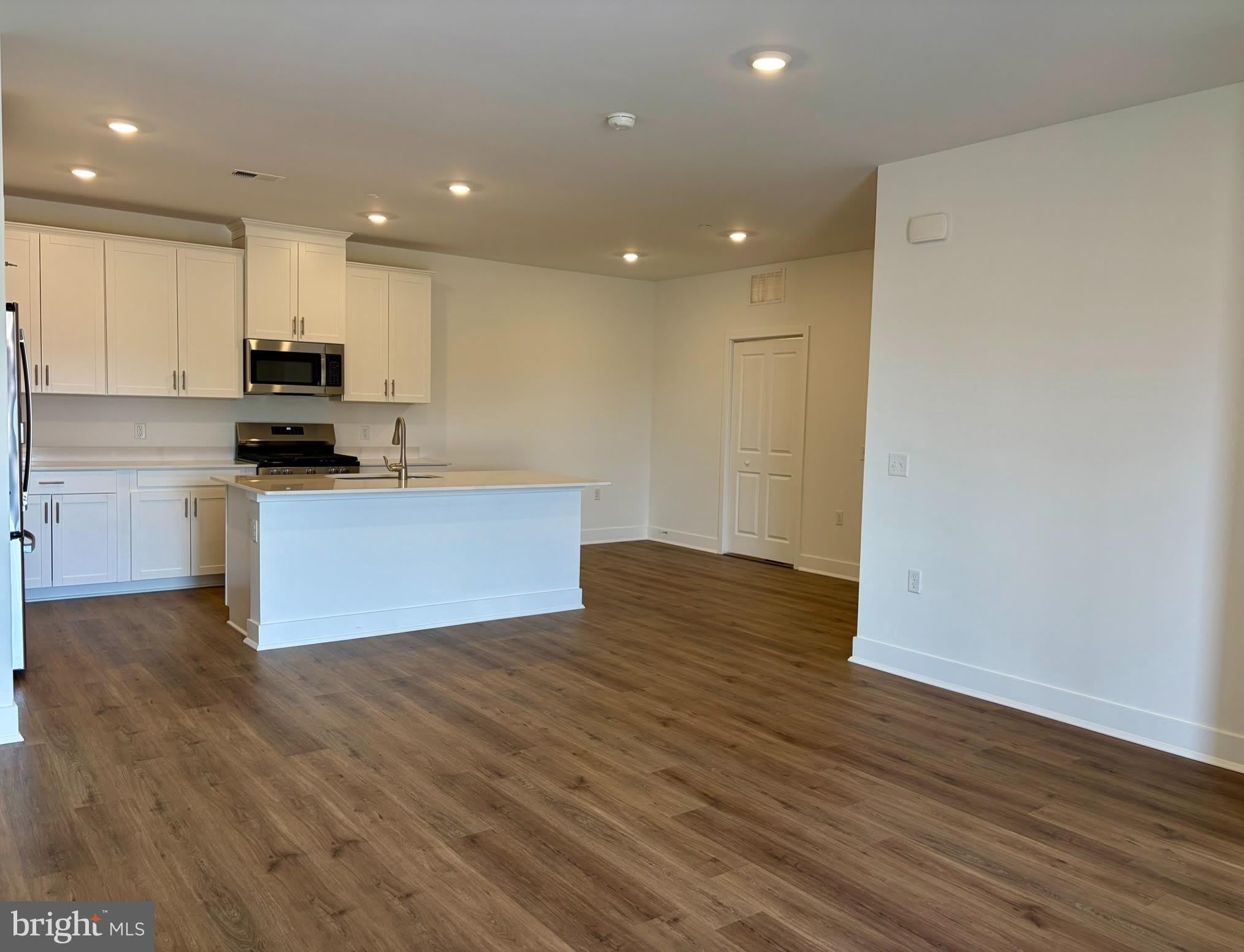 2201 Jacob Francis Way – photo 3